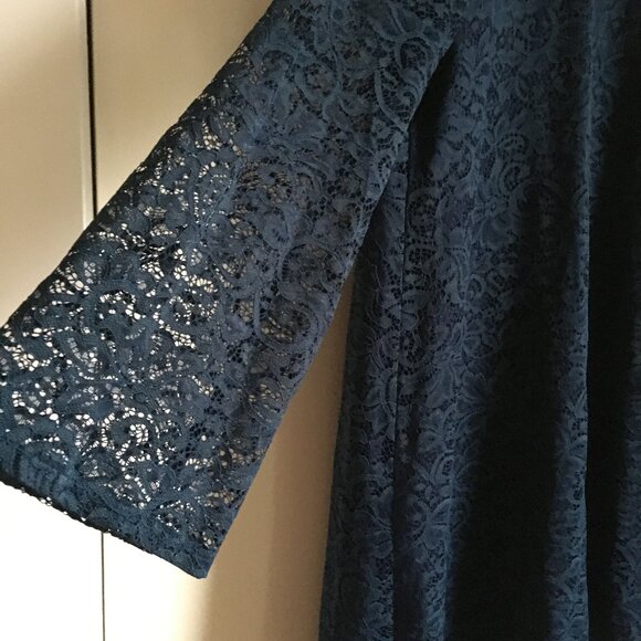 Tahari Navy Blue Lacy Bell Sleeve Lolita Babydoll Dress - Picture 7 of 16